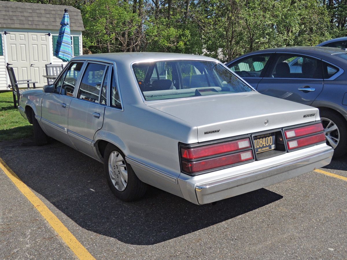 1985 Mercury Marquis: Lesser Nobility 21 LR 1 1985 Mercury Marquis