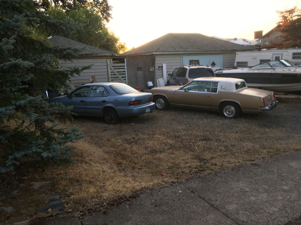 Today’s walk takes up to the very peak of tony College Hill, which is the neighborhood just to the east of us, although some of my neighbors like to think [&hellip;]