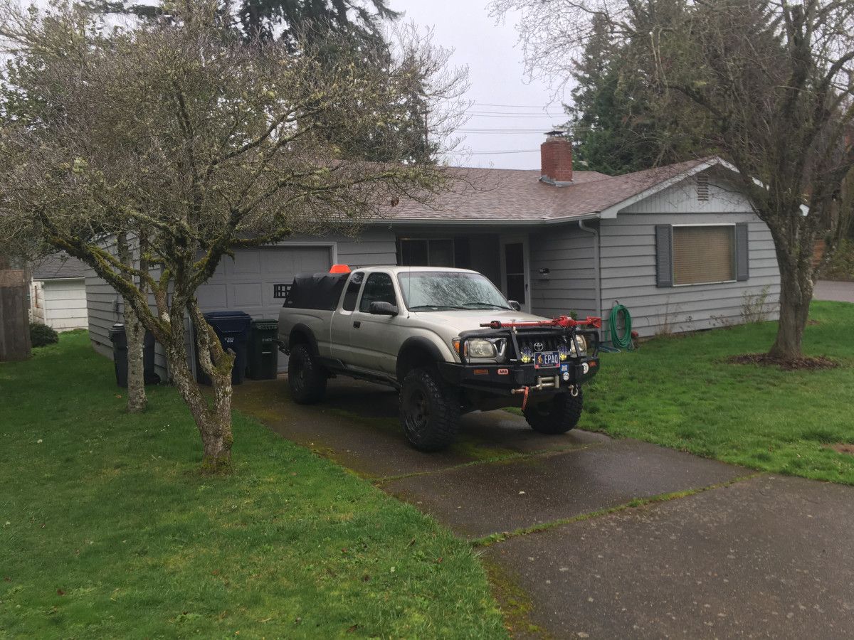 You didn’t think our neighborhood walk the other day was finished, did you? Not by a long shot! As Jim Klein and Will and any other CC’ers who’ve come to [&hellip;]