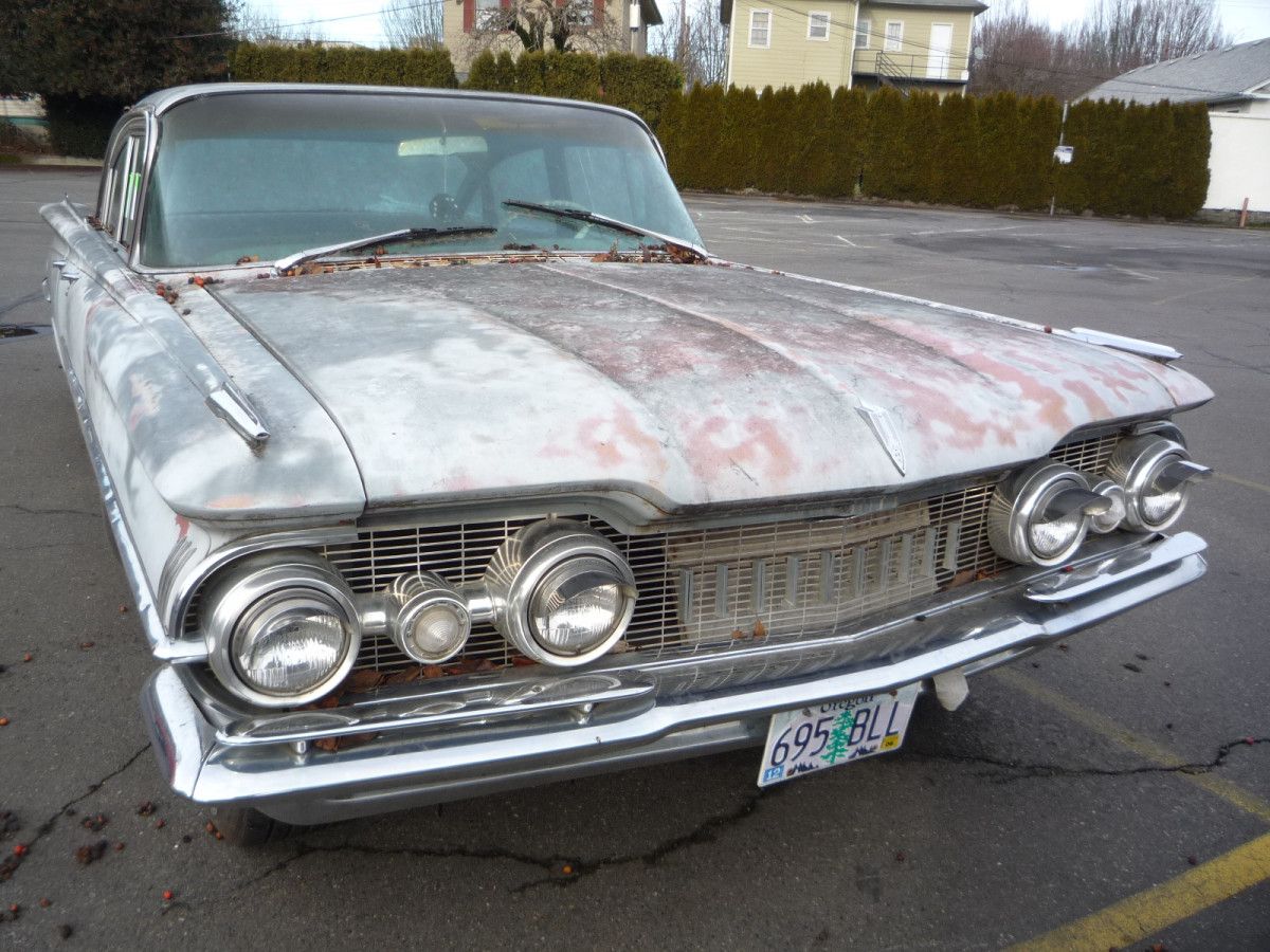 1959 Oldsmobile Super 88 - Its Redeeming Features Are Under The Skin 20 CC P80 030