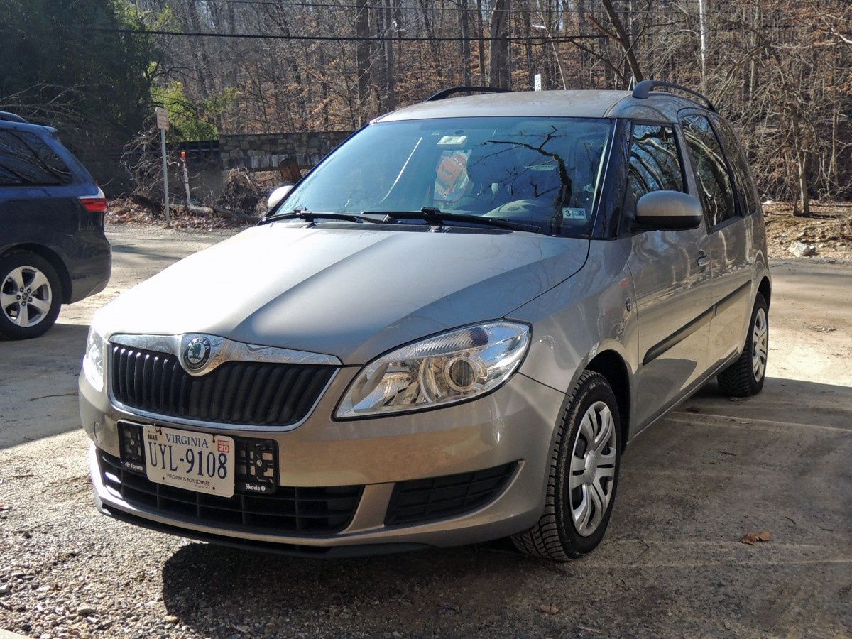 LF 1 2012 Skoda Roomster