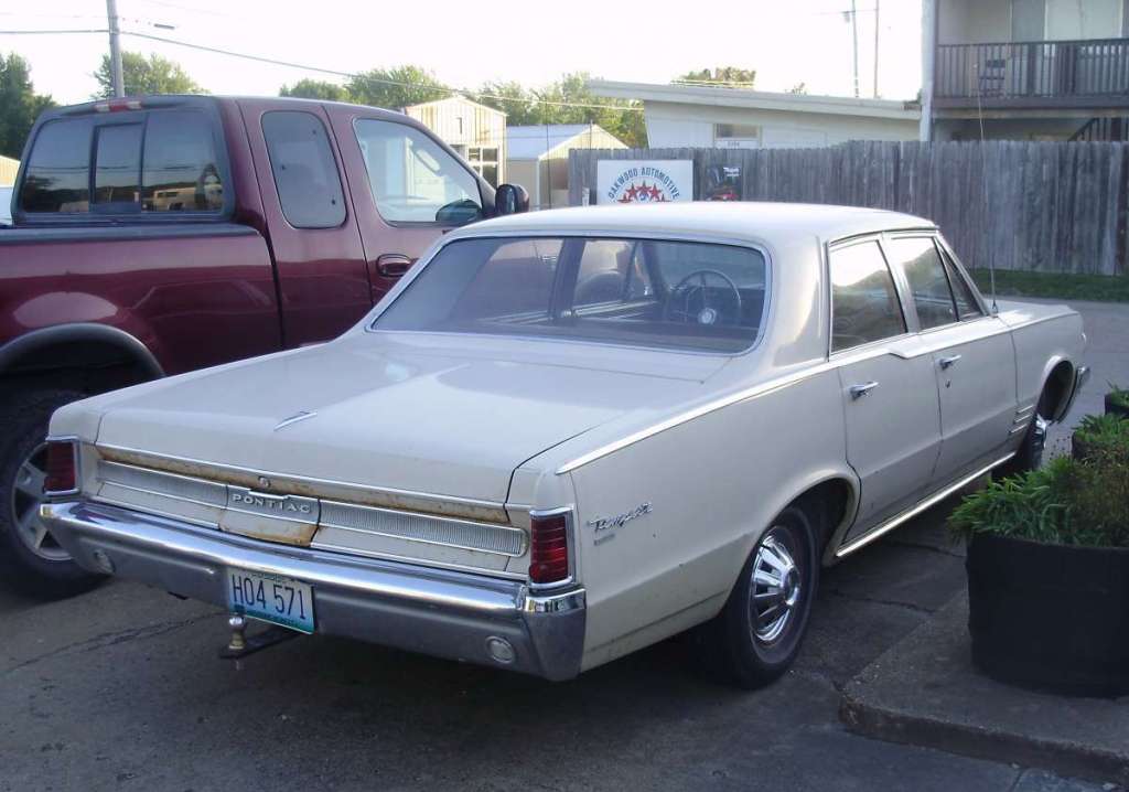 Forgotten Concept: Solaris (1961) - One Of The Most Influential GM Advance Design Studio Concepts Ever 20 Pontiac 1964 tempest 4 door