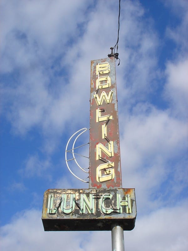 Vintage Neon Signs - A Gallery By Curtis Perry 3 56985591 b07c33c302 c