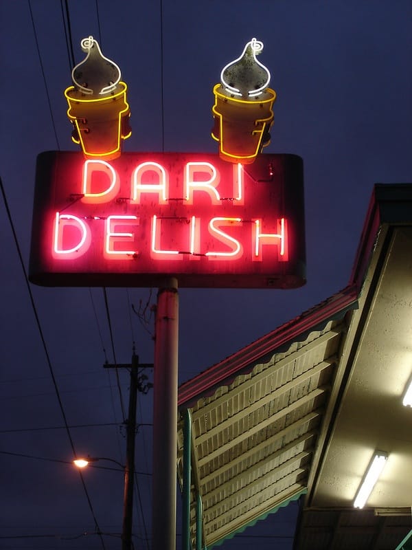 Vintage Neon Signs - A Gallery By Curtis Perry 5 62115628 17bc357163 c