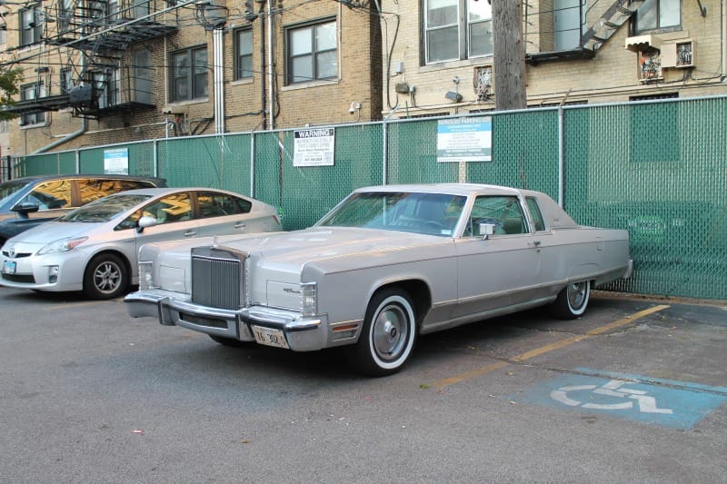 1977 Lincoln Continental Town Coupé -- 233 Inches Of 2-Door Full-Size Luxury 1 002 1977 Lincoln Continental Town Coupe CC