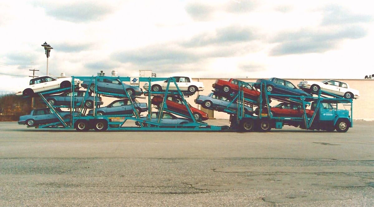 Vintage Car Carrier of the Day: Thirteen Buick Somersets