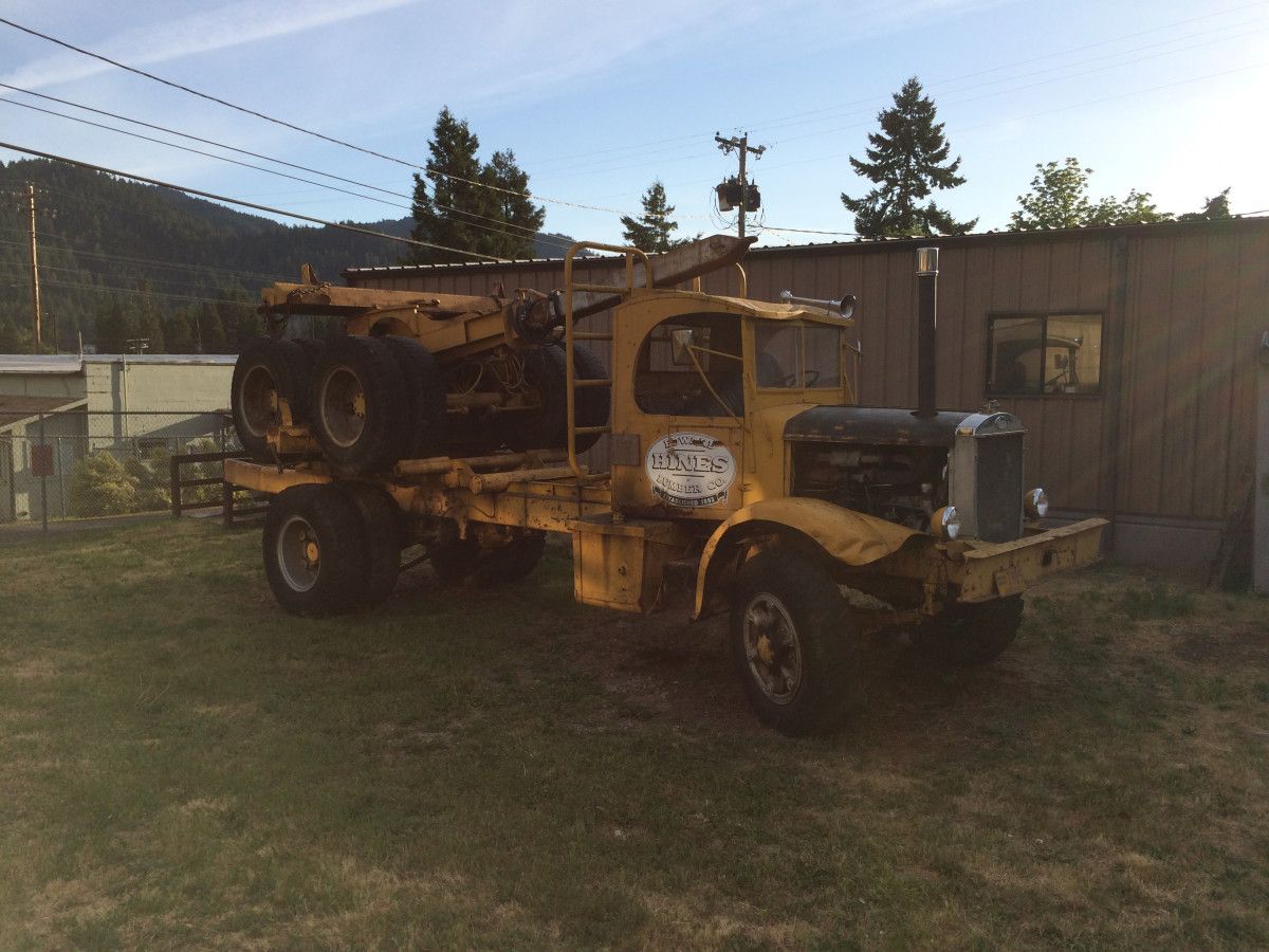 I spotted this in an empty lot in Oakridge, which was once a booming mill town. I just shot it from the car window, presumably too lazy to get out [&hellip;]