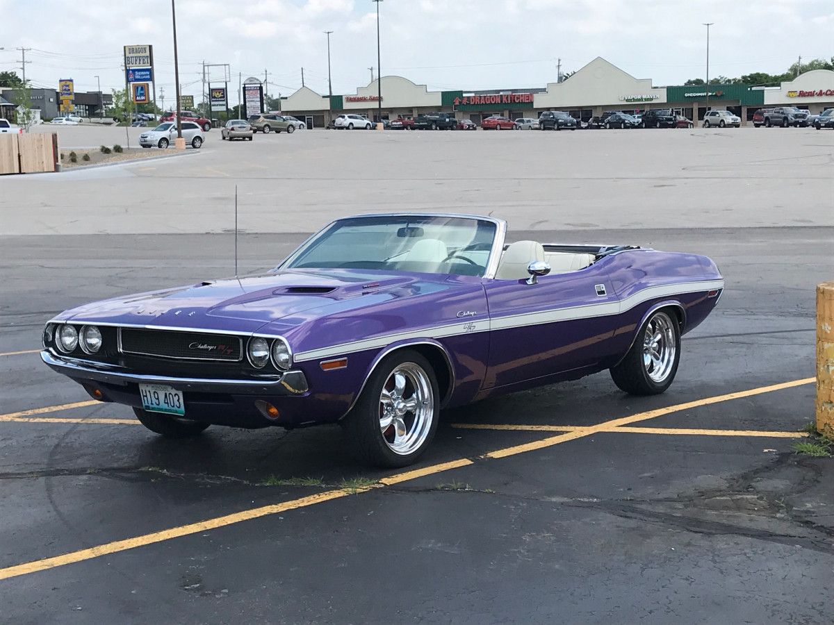 1970 Dodge Challenger R/T Convertible - Son, That's Plum Crazy! 3 IMG 1034