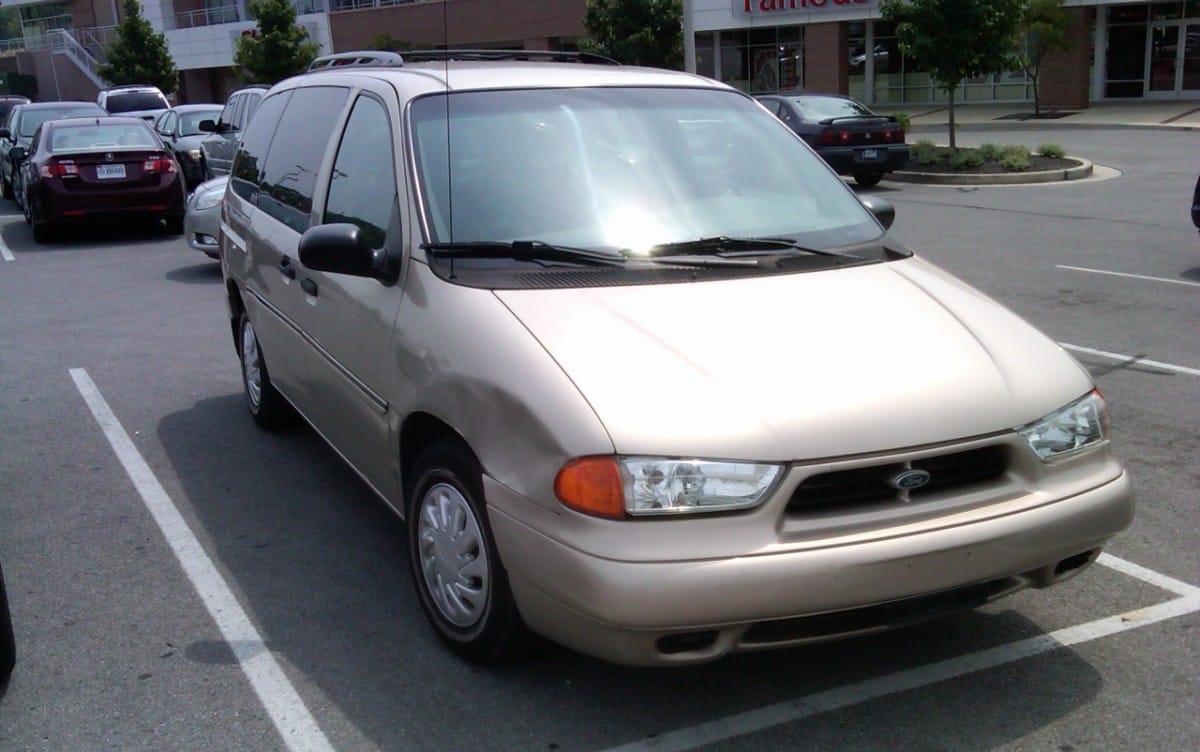 Curbside Classic: 1998 Ford Windstar - How Hard Can It Be To Make A Minivan (part 7) 11 1998 Ford Windstar 06