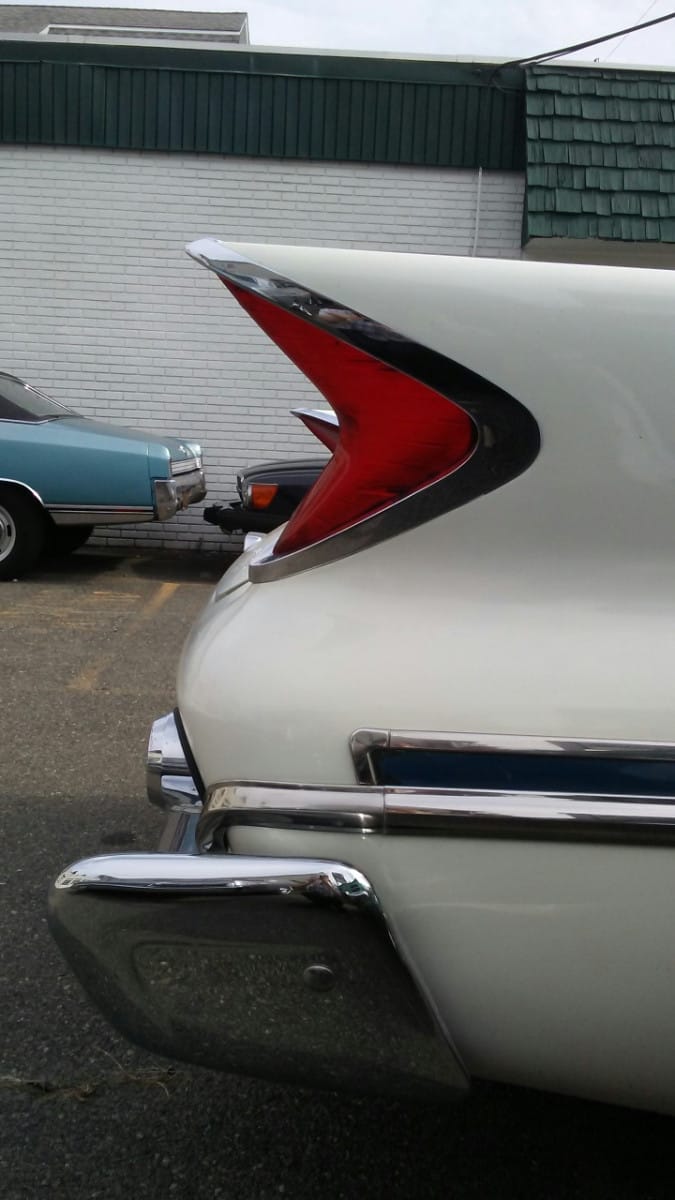 Curbside Find: 1960 Chrysler Saratoga Hardtop--Peak American Space Age? 6 20200823 101430 resized