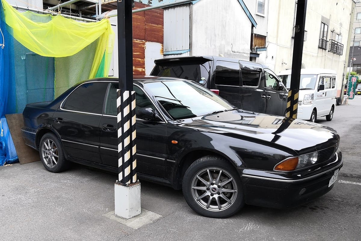 Yes, the singles collection is back, after a small climate-related hiatus. Summer in Japan is uncomfortably hot and humid, so there are fewer folks about driving interesting cars. Not only [&hellip;]