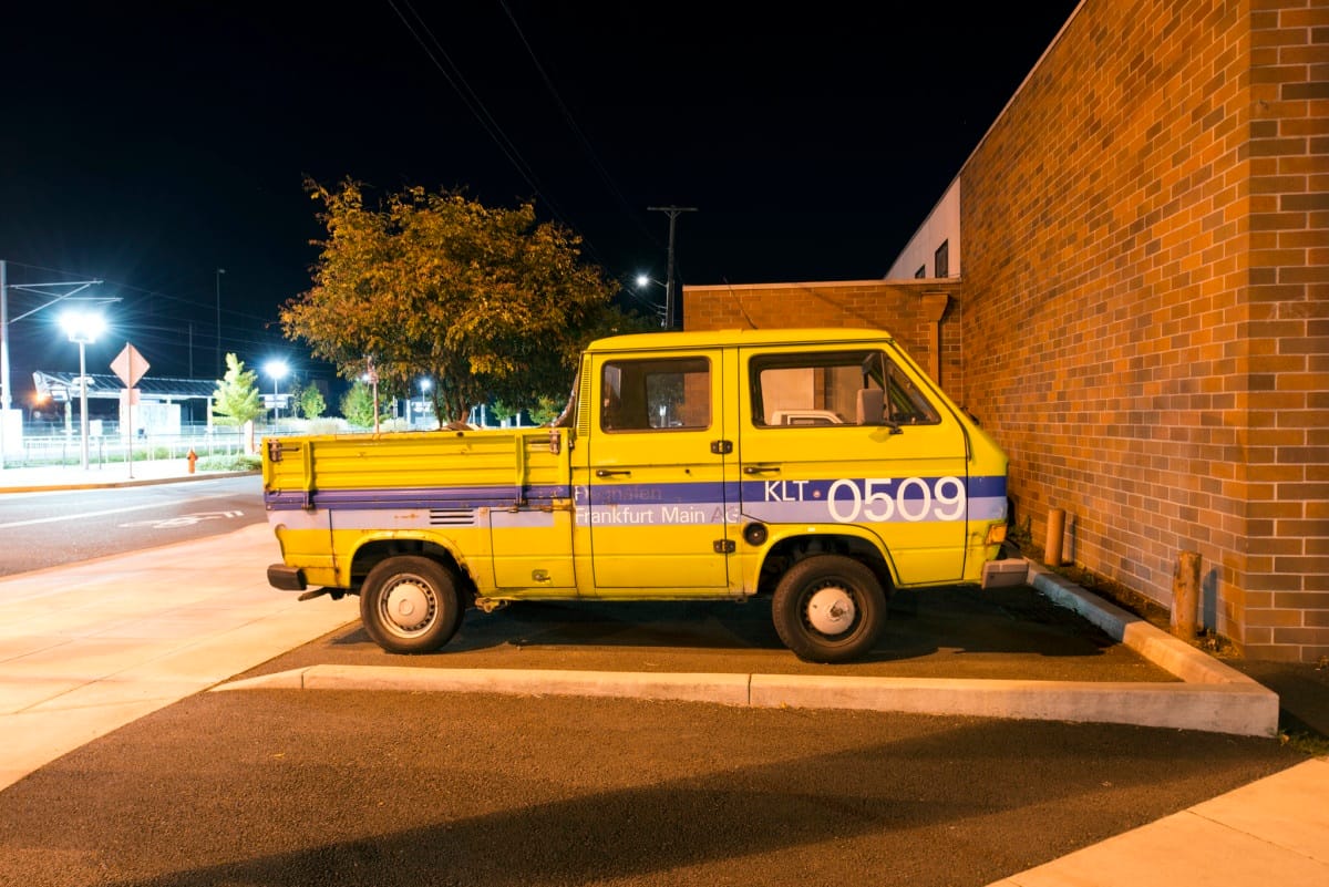 Cohort Pic(k) of the Day: VW “Doka” Pickup – From Frankfurt Airport to Portland Curtis Perry found an escaped VW “Doka” (Double Cabin) pickup in Portland. Did it stow away on a flight?