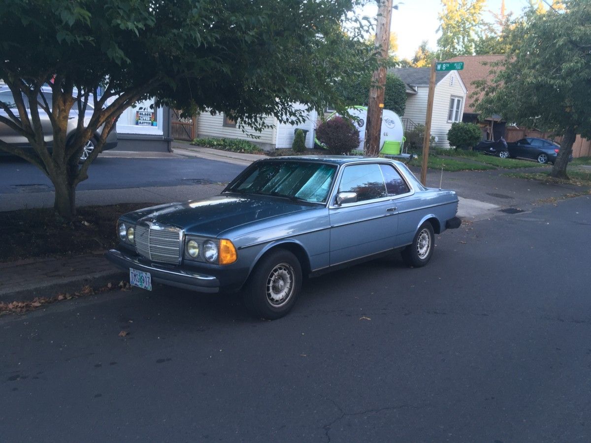 Let us once more pay homage to one of the more classic curbside classics. There are certain cars that inevitably float up into that vaunted category: Volvo 200 Series, GM [&hellip;]