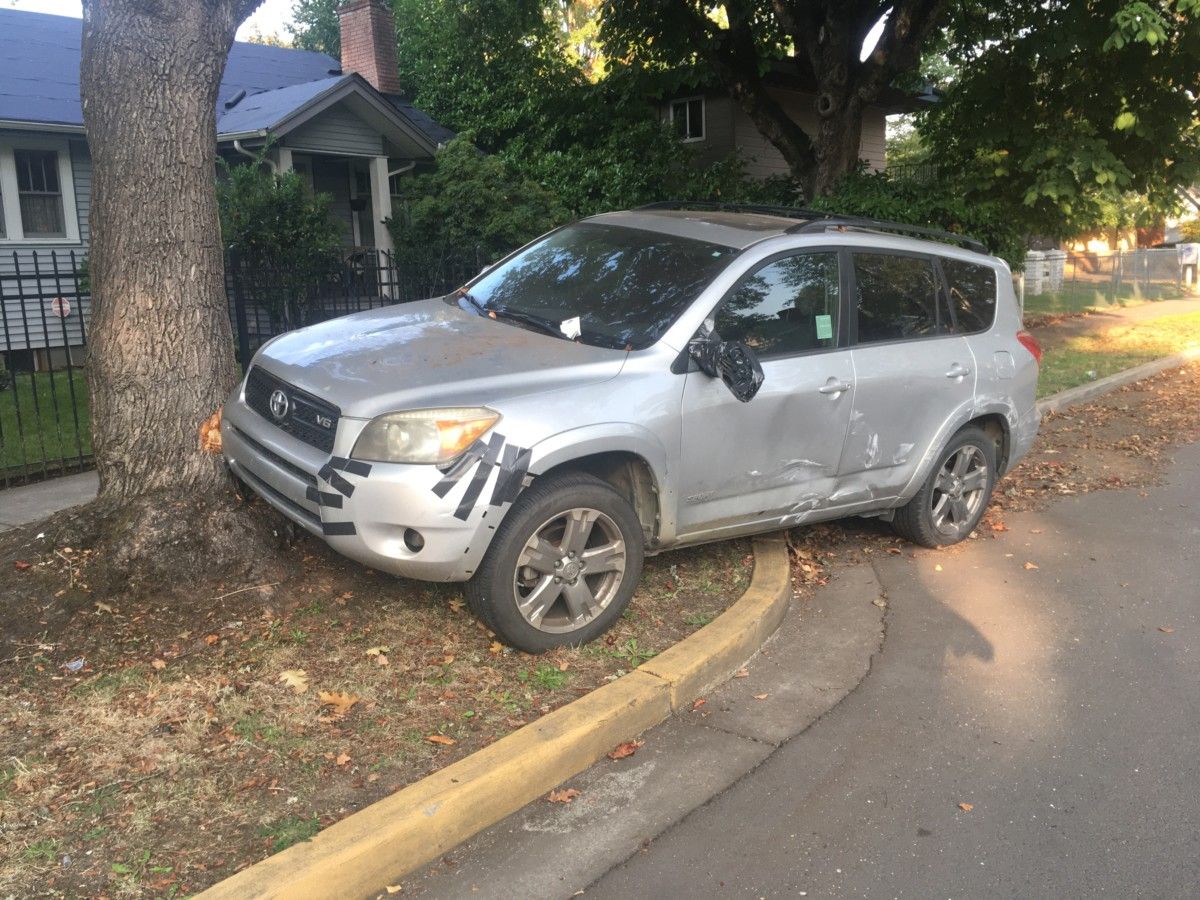 Curbside Outtake/QOTD: Does This Warrant a Parking Ticket? We came across this scene on our current regular walk route. Hmm. Did this happen late the night before? Or early in the morning?