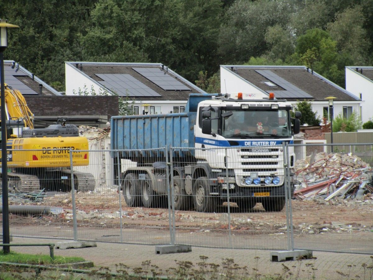 2008 Scania R480 8x4 De Ruiter - 1