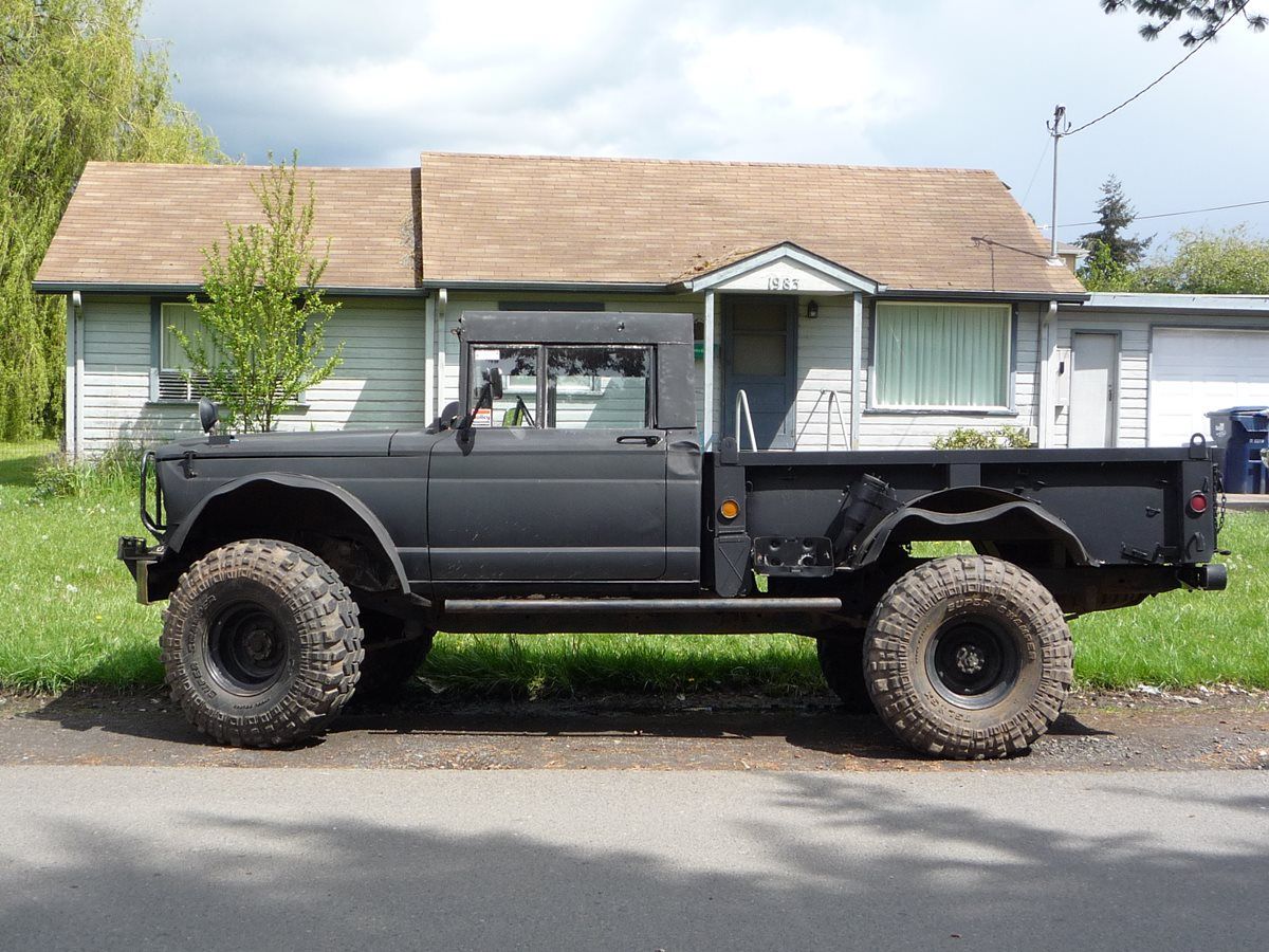 (first posted 11/10/2014)   It’s a bit late, but here’s a CC salute to all you veterans, in our typical fashion: a military vehicle CC. This gnarly adaptation of the Jeep [&hellip;]