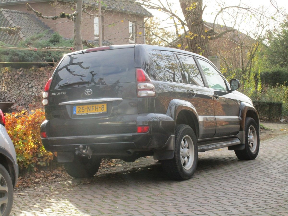 CC Global: 1994 To 2018 Ordinary Rides - Nothing To See Here Folks, Just Move Along! 4 2009 Toyota Land Cruiser 120-series - 2