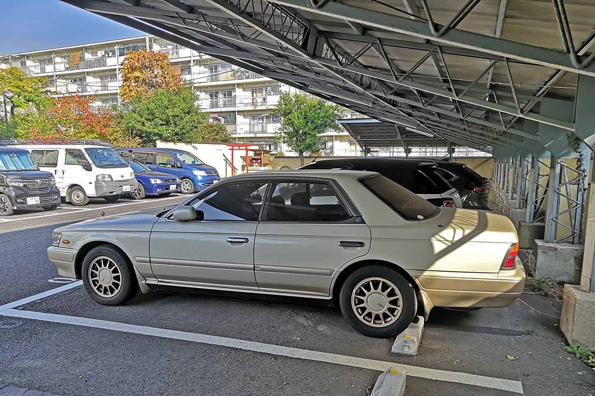 It’s going to take a lot of effort for me to find something to criticize here. I really like this car. It’s a real hardtop. It has (most probably) a [&hellip;]