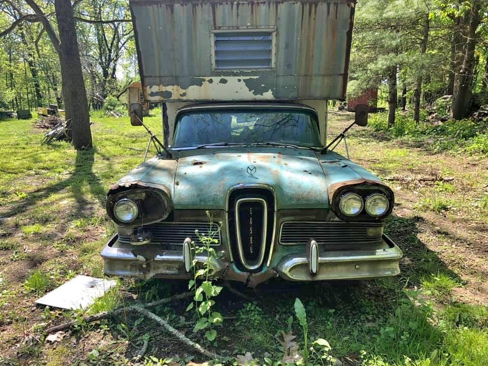 How could I resist this at the Cohort, posted by Fred Oliver? I’ve always had an irresistible attraction to motorhomes cobbled together out of an old car, but this is [&hellip;]