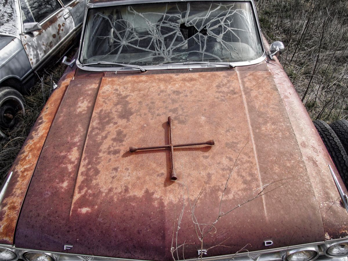 Cohort Pic(k) of the Day: On The Altar of the Ford by Don Kincl