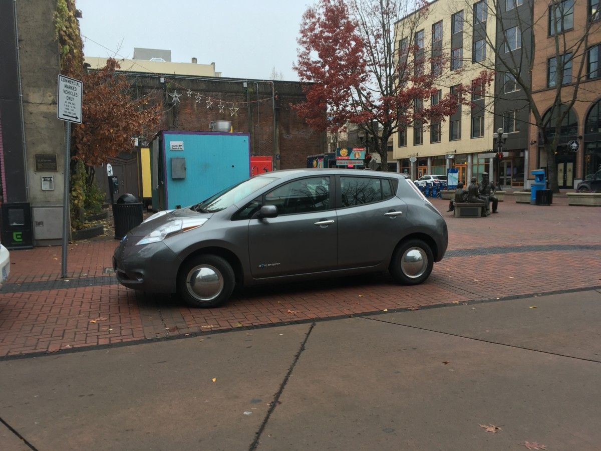 Curbside Outtake: The First Nissan Leaf I’ve Stopped To Shoot Are these wheel covers an attempt to make it more aerodynamic, or just for fun?