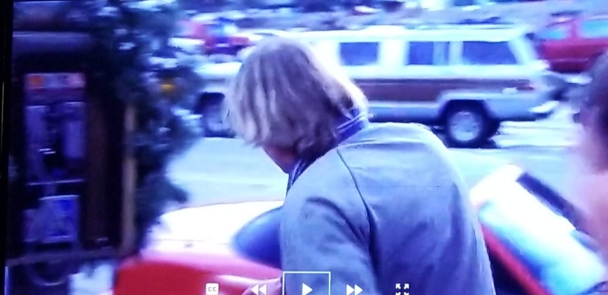 Cruising through the Cohort, these two screen shots by Colin Ciolli caught my attention. They’re screen shots from the movie “Dumb and Dumber”, and Colin noticed the stretch Grand Wagoneeeeer [&hellip;]