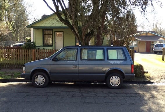 (first posted 2/4/2015)    We’ve had a few gen1 Caravans here lately, but they were all the long wheelbase versions, with their inevitable V6 engines, automatics and three-row seating. But in [&hellip;]