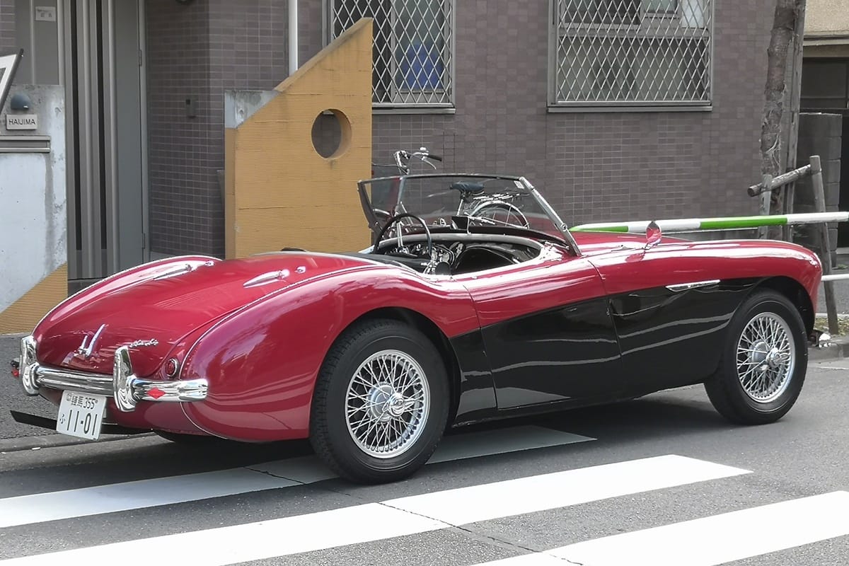Nineteen fifty-four might as well be a different planet, as seen from 2021. When this car came off the production line, England was still firmly in black and white: Winston [&hellip;]