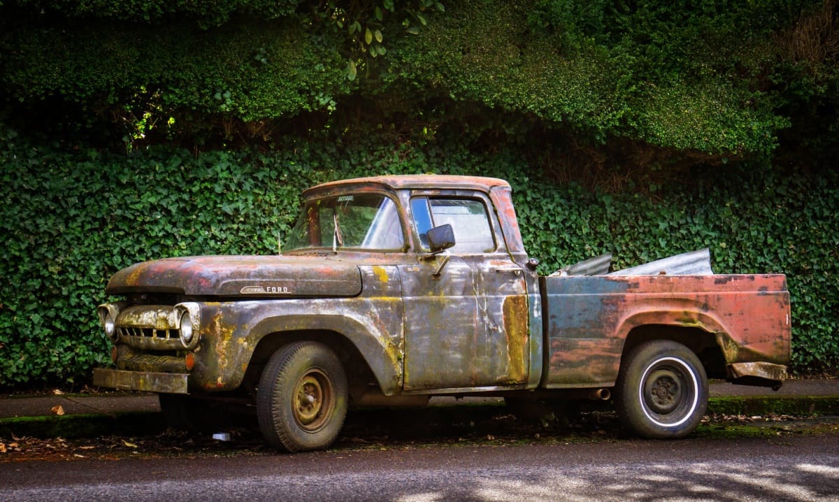 The Technicolor F100, posted by Tim Finn. Which means it was found in Portland, not surprisingly. The title refers to the purple painted ’57 F100 that was posted here last [&hellip;]