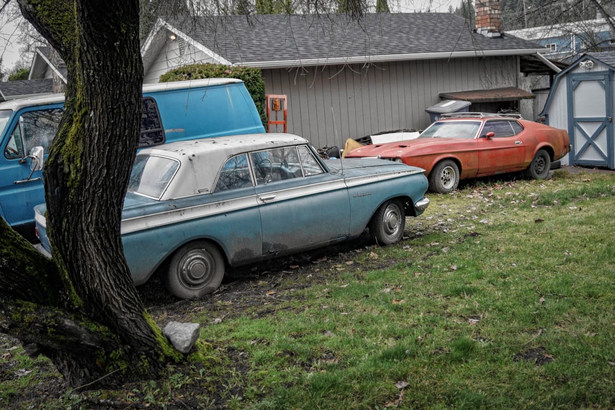 Cohort Pic(k) of the Day: A Contrasting Couple of Coupes by Don Kincl