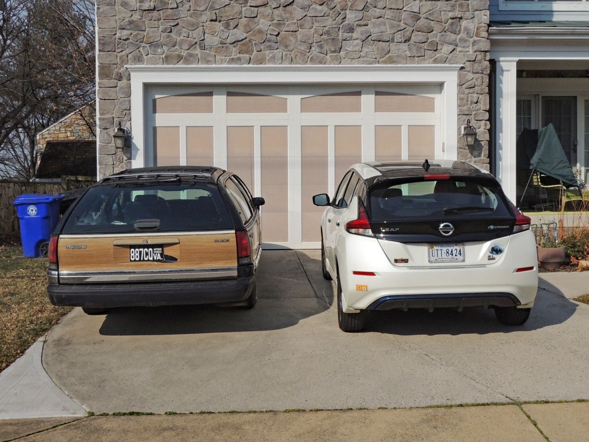 Variety is the spice of life.  That 18th century adage wasn’t written about vehicles, but it applies nicely to the cars in this driveway.  Here’s someone with diverse automotive tastes [&hellip;]