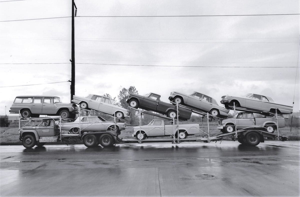 Taken on April 29, 1963. Convoy, based in Washington, commonly carried mixed loads, as they picked up cars shipped via ships or barges to the Puget Sound area, and then [&hellip;]