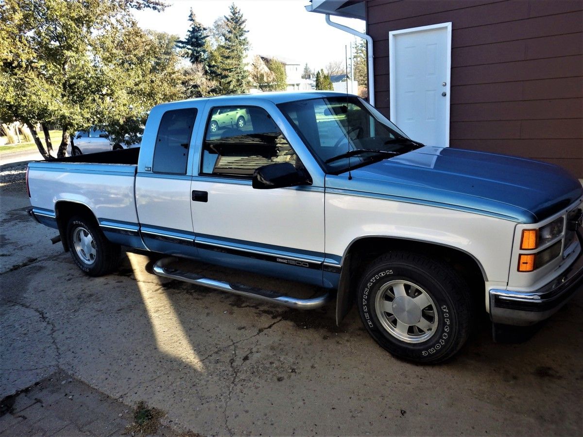 CC Outtake: 1996 GMC Sierra – How Can It Be 25 Years Already? Time has a way of sneaking up on you.