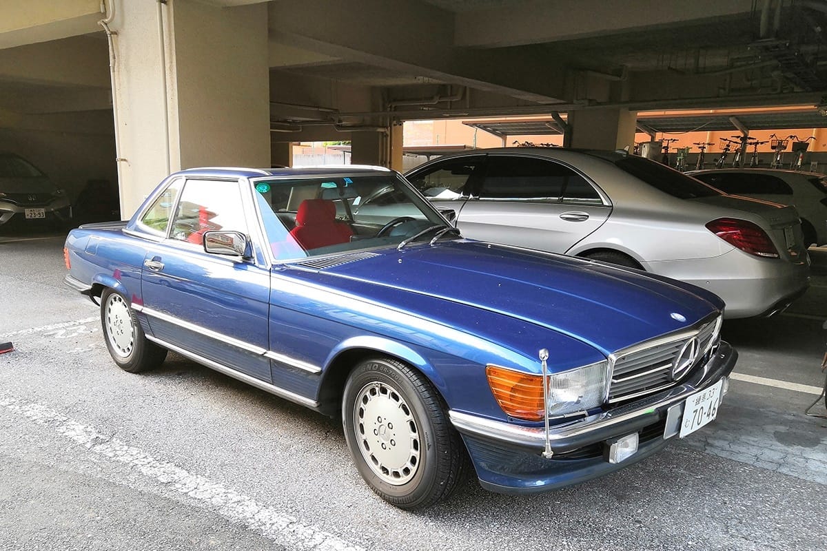 Well, there are only so many Japanese oddities and exciting exotics one can dig up. Sometimes, you just find a straight-up decent old SL in a sexy shade of blue [&hellip;]