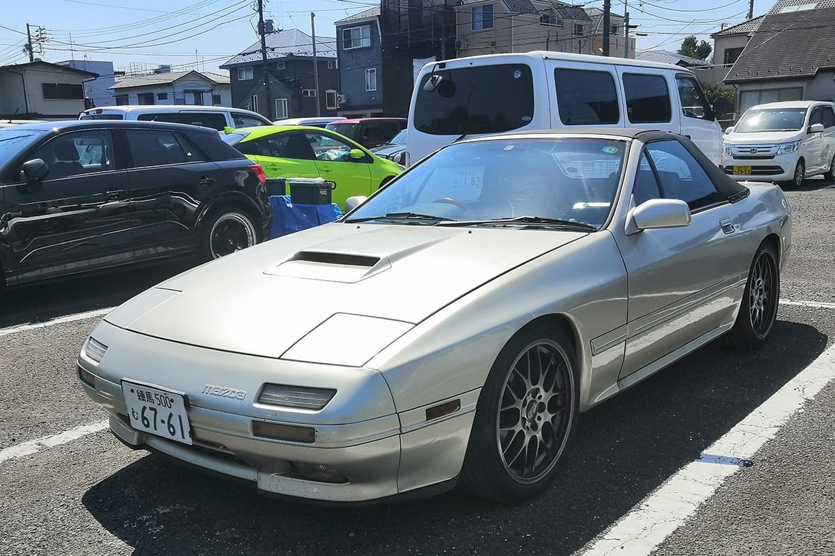 What do you do when you find several examples of the same classic and they all have some sort of appeal? You just have to make a post that blends [&hellip;]