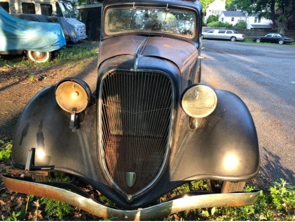 This ad just popped up on CL;  someone in Ogdensburg, NJ (about 30 miles from me) is selling this heavily worn but original Hudson Terraplane.  I have heard of Terraplanes;  [&hellip;]