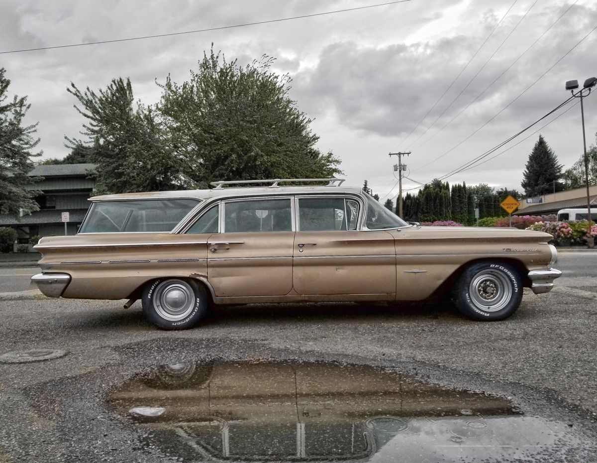 posted by Ralf K (Don Kincl) I’ve always thought these ’59-’60 GM wagons a bit fussy in the styling, and not for just the usual reasons. It’s that little triangular [&hellip;]