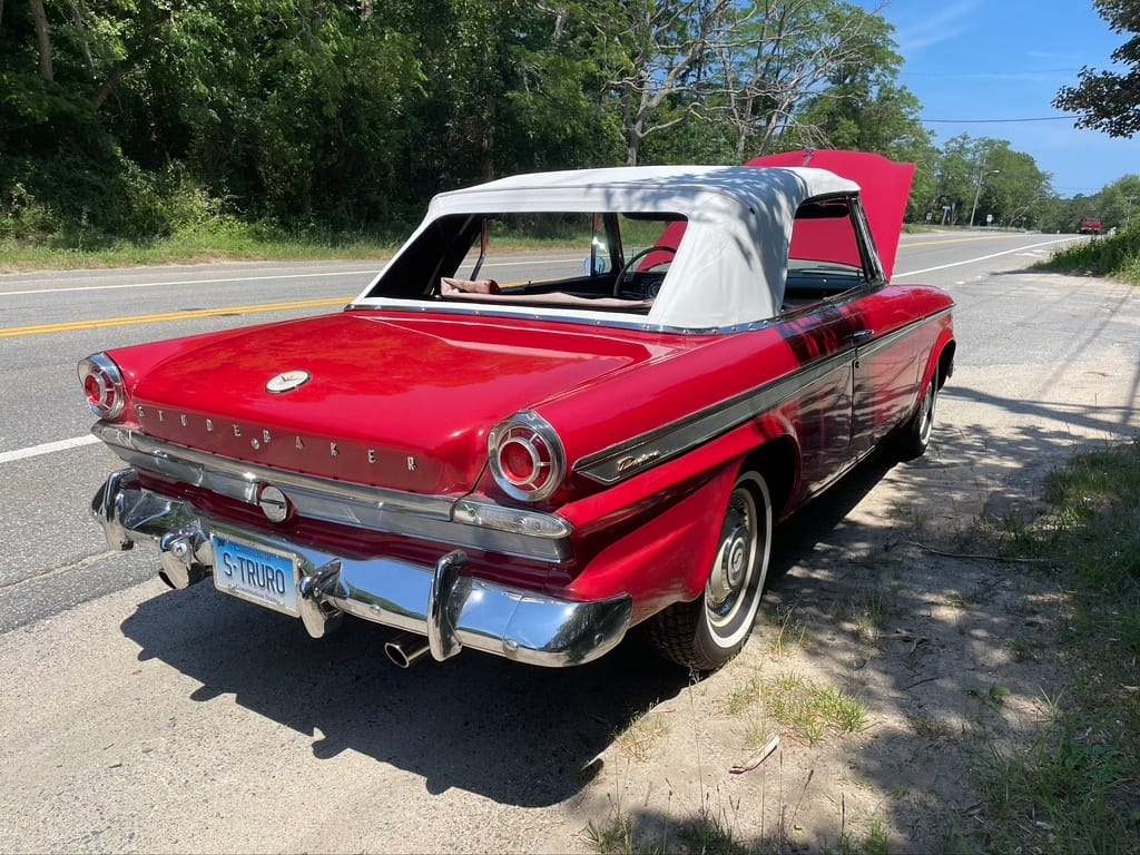 Fred Oliver was driving down the road near Provincetown, MA. when he spotted this red ’63 Daytona convertible with its hood up on the side of the road. He decided [&hellip;]
