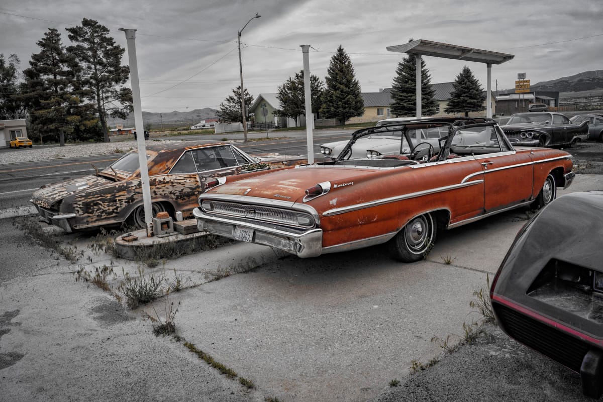Ralf K (Don Kincl) has posted a few more shots at the cohort, and when I saw this splendid collection of cars resting in Wells, Nevada, I bit. We didn’t [&hellip;]