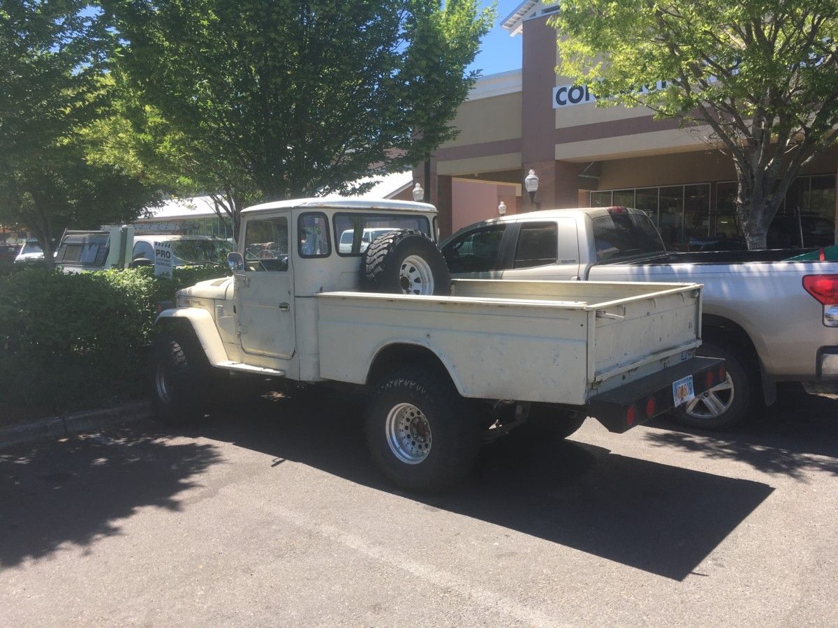 This old Toyota Land Cruiser pickup caught me slightly off guard, as I was a bit surprised at just how big it was, next to the Tundra there. Of course [&hellip;]