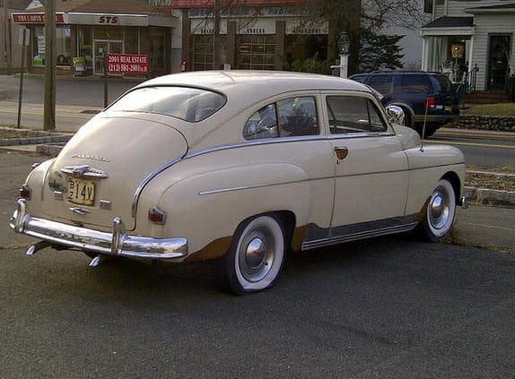 (first posted 2/9/2012)     We’ve discussed the topic a few times here before, but the biggest single reason compacts didn’t “take” in the early-mid fifties is because full-size cars [&hellip;]