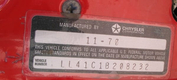 COAL: 1971 Dodge Dart - Chase, Chase, Chase, POUNCE! 40 71LL41 VSCL