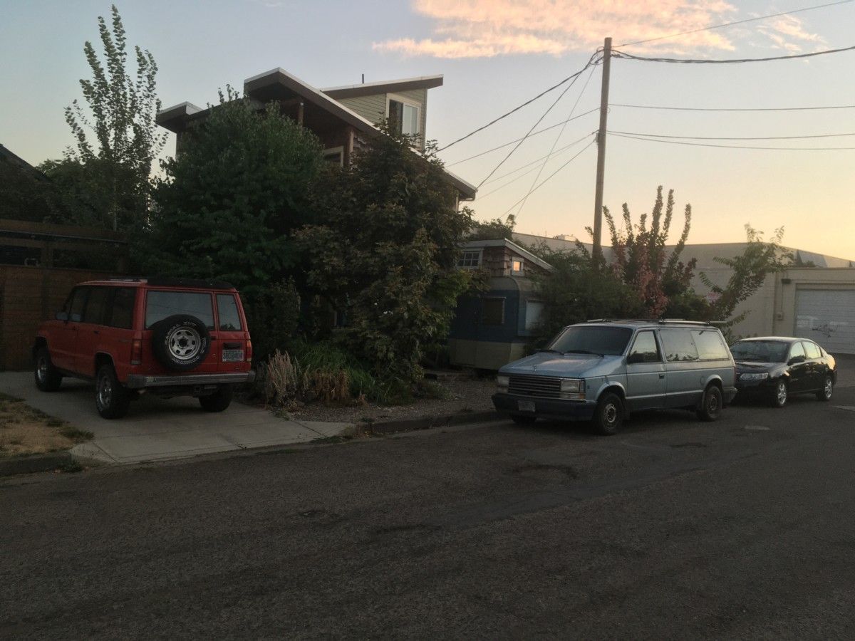 This is an interesting pairing of cars that represent what was hot in their day (late ’80s): the Chrysler minivan and mid/compact SUVs. The Niedermeyer driveway in 1990 could well [&hellip;]