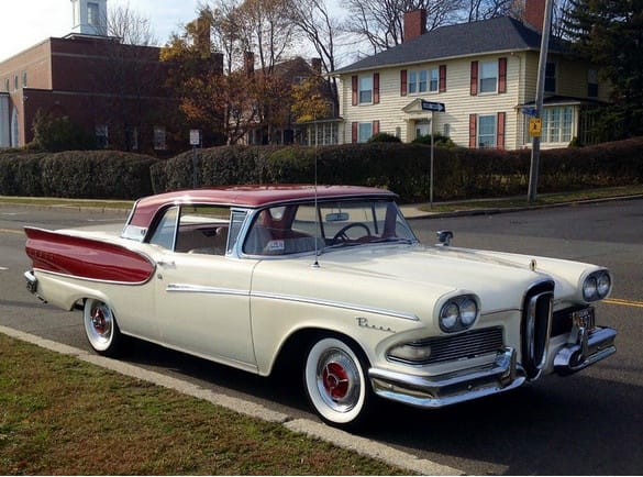 image posted at the Cohort by wainohg (first posted 9/28/2015)    Looking at this alternate-reality Edsel Skyliner, the only thought I have is: The Skyliner should have been an Edsel. And [&hellip;]