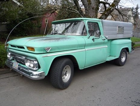 (first posted 6/30/2012)   It’s beginning to sound like a broken record, but the years 1960-1961 were undoubtedly GM’s most creative and adventuresome ever: rear-engine Corvair; aluminum V8, the Tempest [&hellip;]