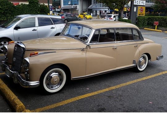 (Tan Mercedes 300d shots posted at the Cohort by nifticus) (first posted 8/8/2015)   For decades, the number “300” associated with a Mercedes had almost mythological significance in Germany. And for [&hellip;]