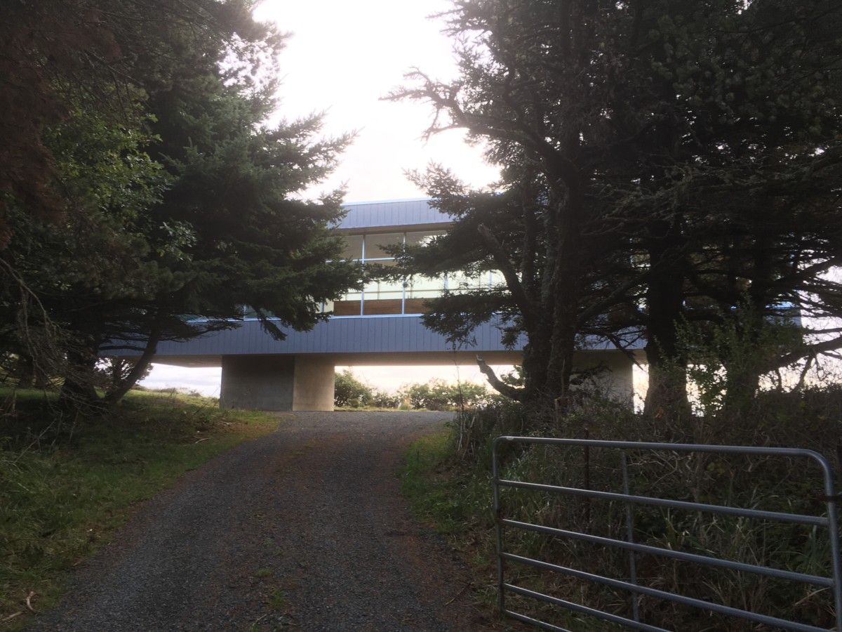 Across and up the street from our new place in Port Orford, there’s a house that’s a wee bit different than what we’re likely to someday build.  It’s a glass [&hellip;]