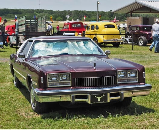 (first posted 10/16/2015)    Speaking as someone who once traded a ’54 Buick for a ’68 Lincoln, I don’t have that much against big, ostentatious cars, but GM’s ’71-’78 E-bodies (Cadillac [&hellip;]
