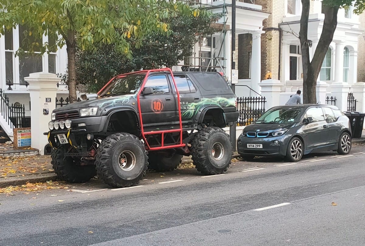 posted by Nathan Williams How many times have I posted pictures of less-than stock cars in the US that elicited the question: are there no mandatory inspections in the US? [&hellip;]
