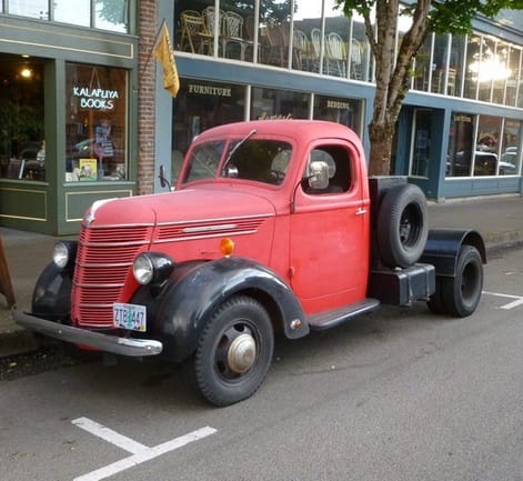 (first posted 6/3/2012. Updated with info about this truck’s working history at bottom of article) After a long week of felling giant trees with axes and those new-fangled smoky chain [&hellip;]